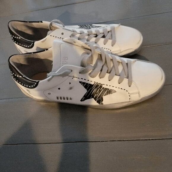 Golden Goose G448 Men\'s White Lace Up Low Top Flat Sneaker Shoes Size 42 main image 12
